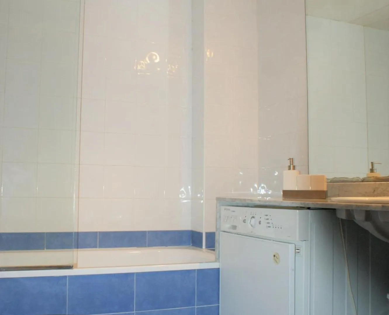 Precioso Apartamento Para 6 Personas Roses Apartment